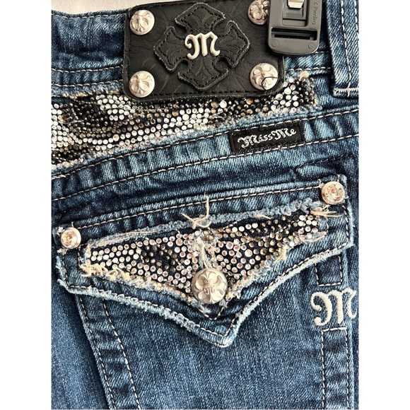 Miss Me Jeans Size 28 Boot Cut - Picture 3 of 6